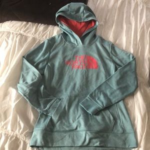 The North Face Women’s Hoodie Sz L